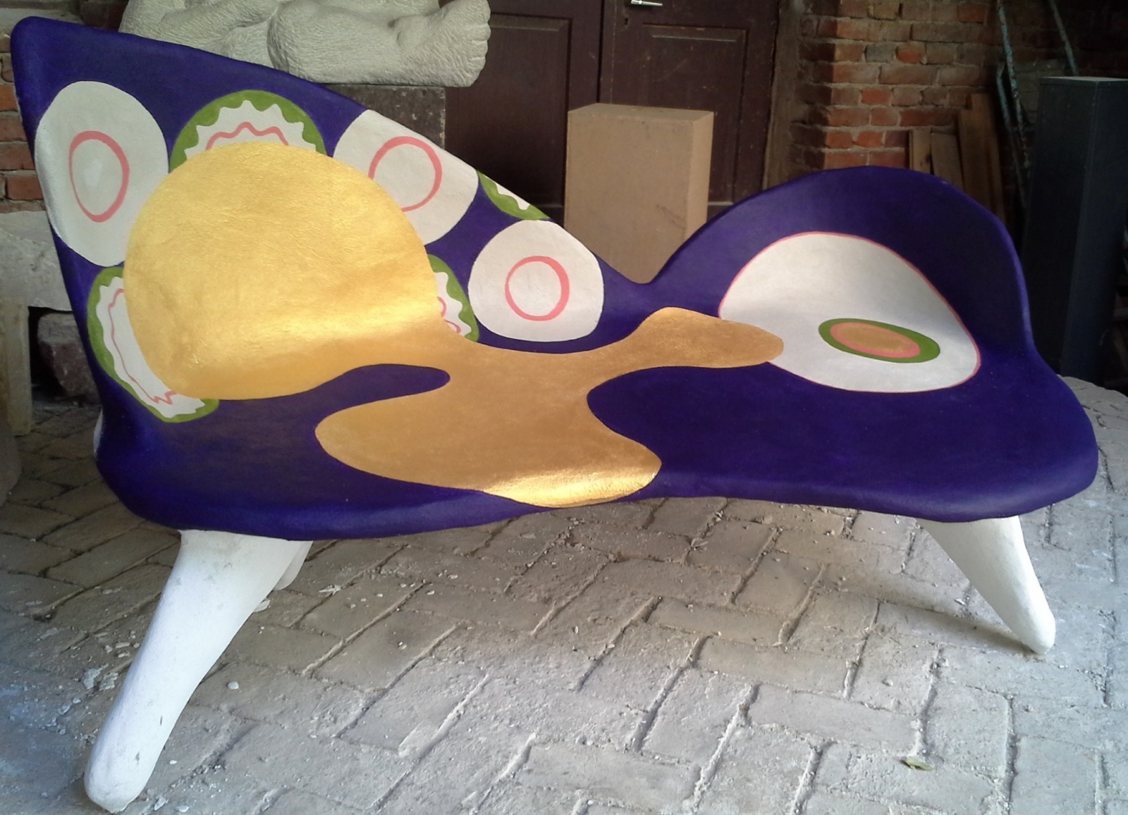 Marias Sofa Flying Viva
